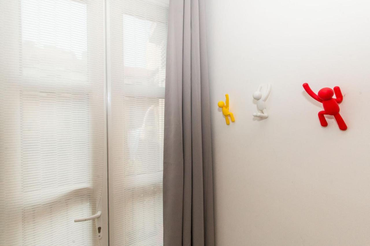 Mole Antonelliana & Royal Gardens Cozy Studio Turin Exterior photo