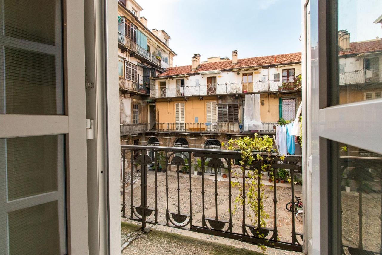 Mole Antonelliana & Royal Gardens Cozy Studio Turin Exterior photo